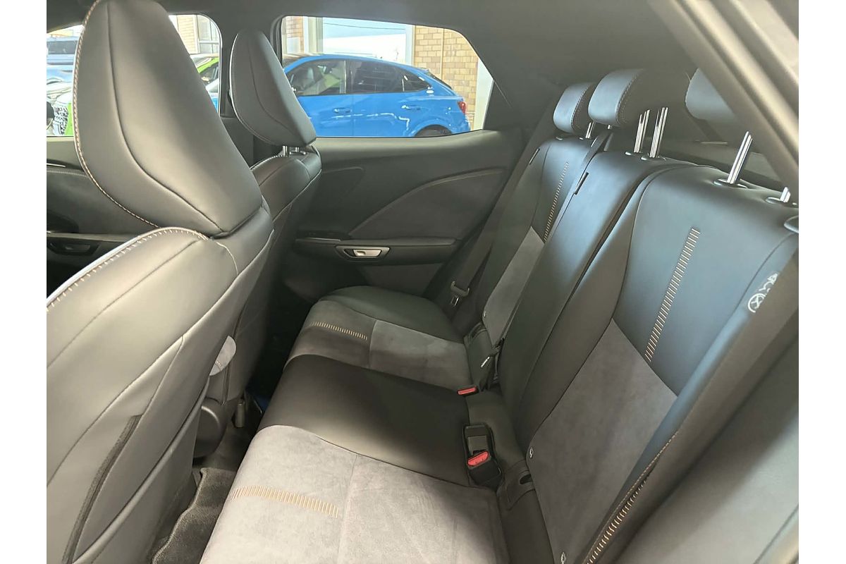 2024 Lexus LBX Sports Luxury MAYH10R