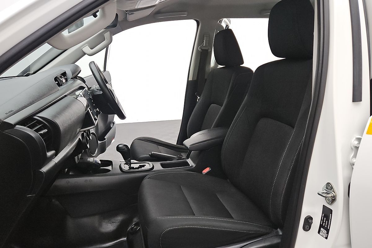 2021 Toyota Hilux SR GUN126R 4X4