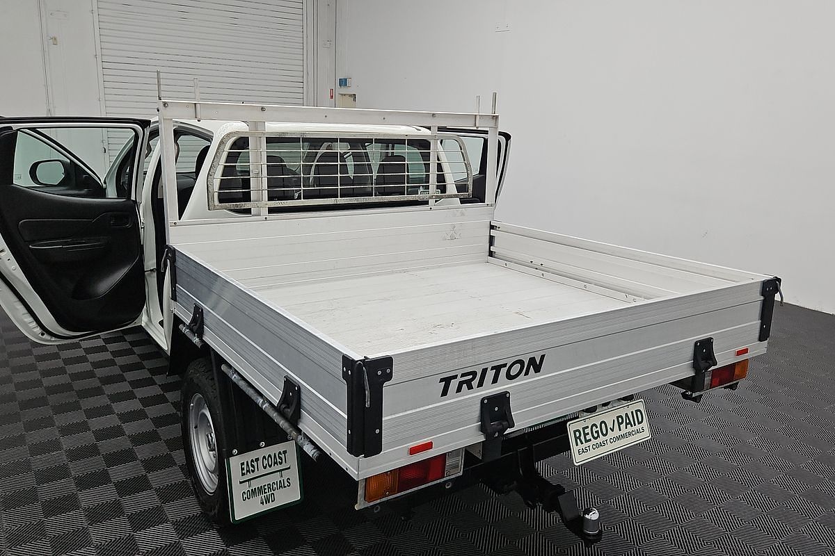 2022 Mitsubishi Triton GLX MR 4X4