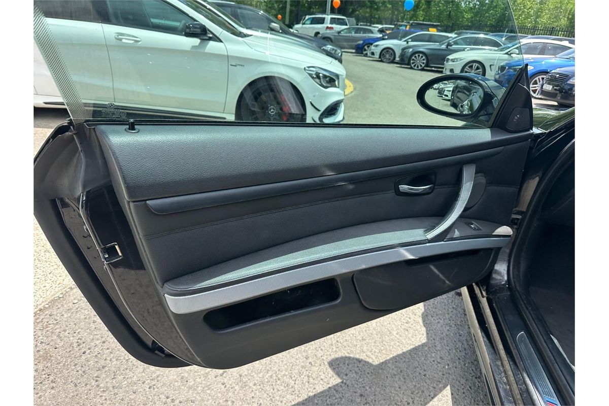 2009 BMW 3 35i E93 MY09