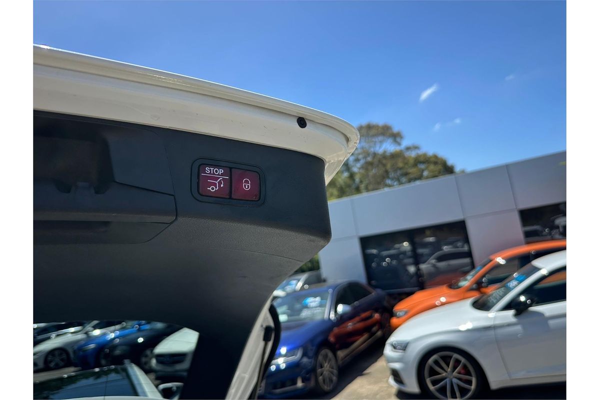 2016 Mercedes-Benz C-Class C250 S205