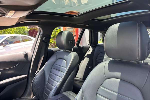 2016 Mercedes-Benz C-Class C250 S205