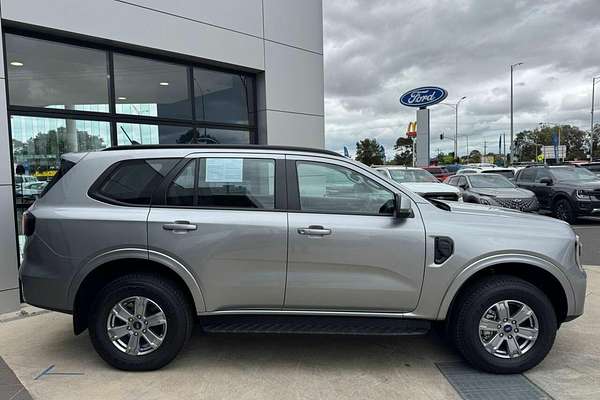 2024 Ford Everest Ambiente 2.0L