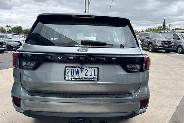 2024 Ford Everest Ambiente 2.0L