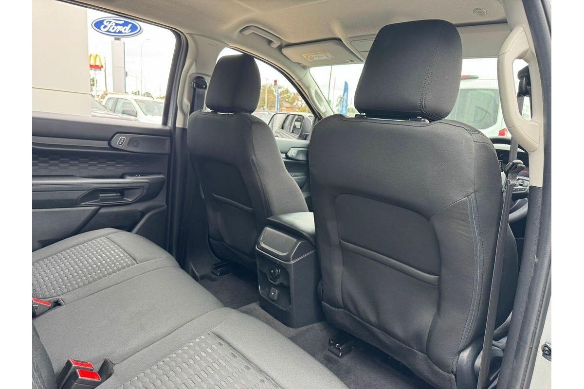 2024 Ford Everest Ambiente 2.0L