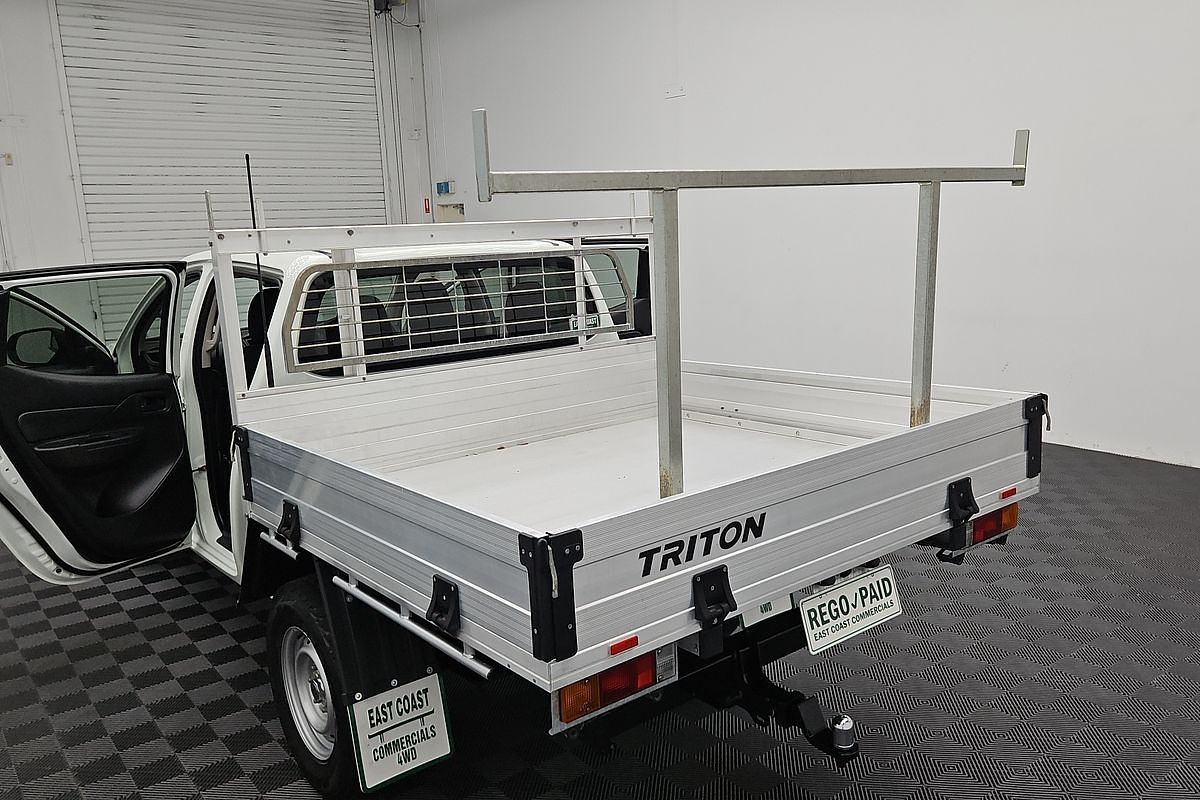 2022 Mitsubishi Triton GLX MR 4X4