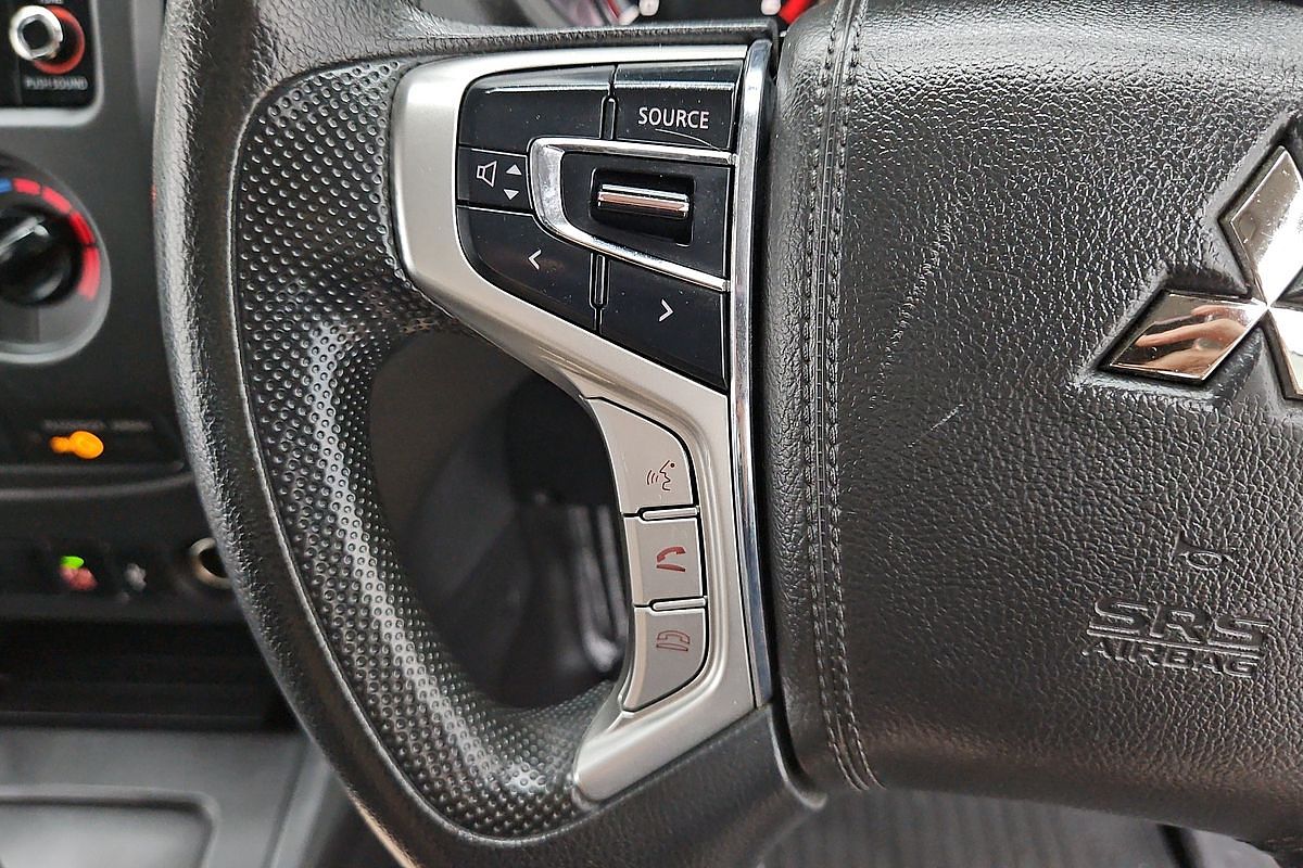 2022 Mitsubishi Triton GLX MR 4X4