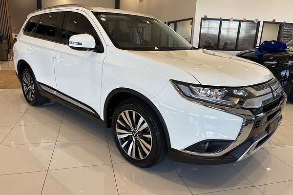2021 Mitsubishi Outlander LS ZL