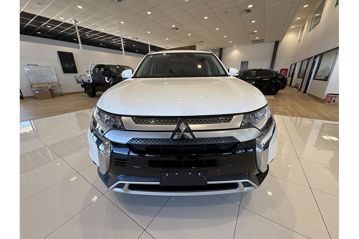 2021 Mitsubishi Outlander LS ZL