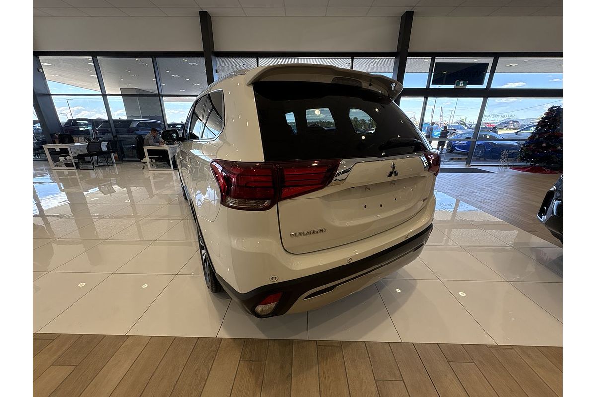 2021 Mitsubishi Outlander LS ZL