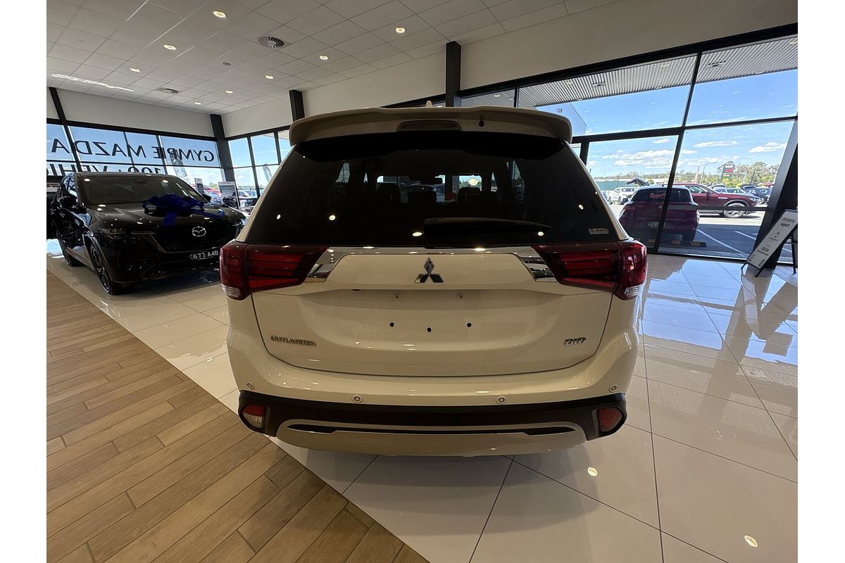 2021 Mitsubishi Outlander LS ZL