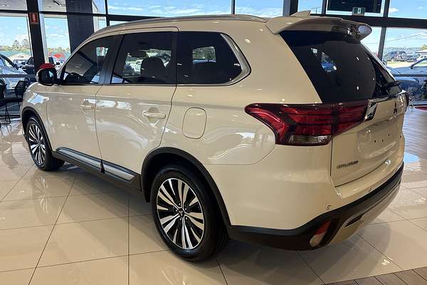 2021 Mitsubishi Outlander LS ZL