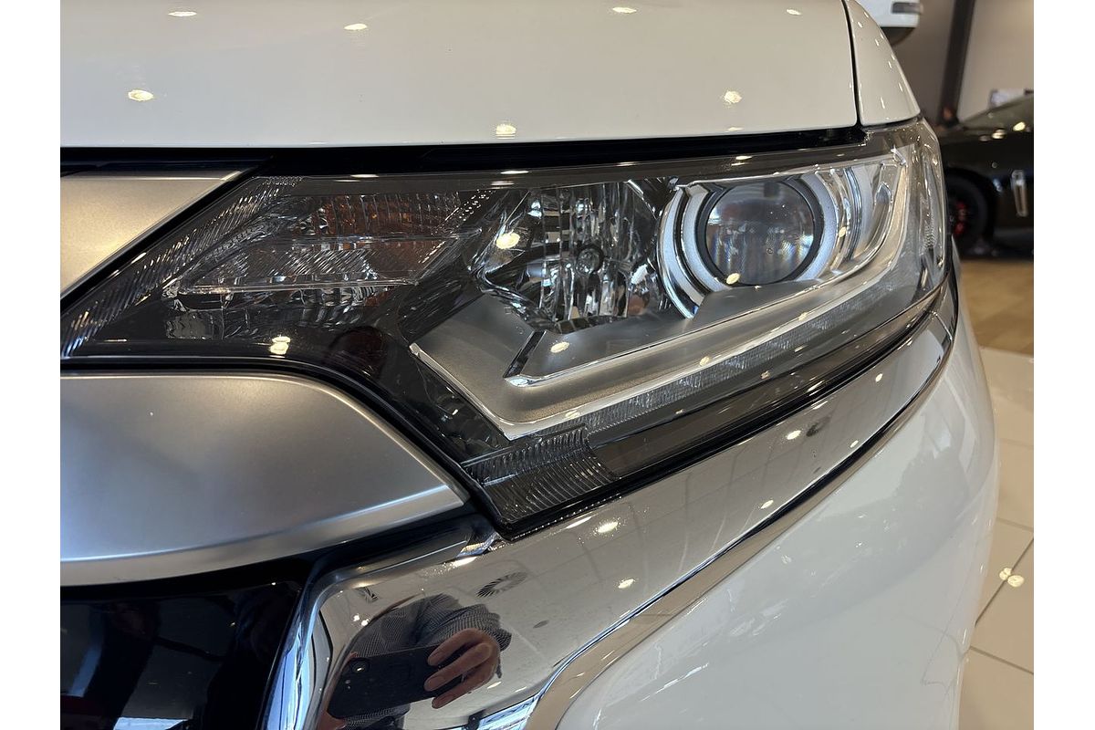 2021 Mitsubishi Outlander LS ZL