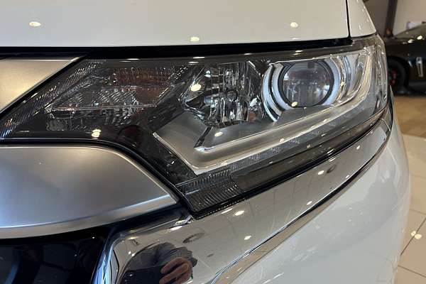 2021 Mitsubishi Outlander LS ZL