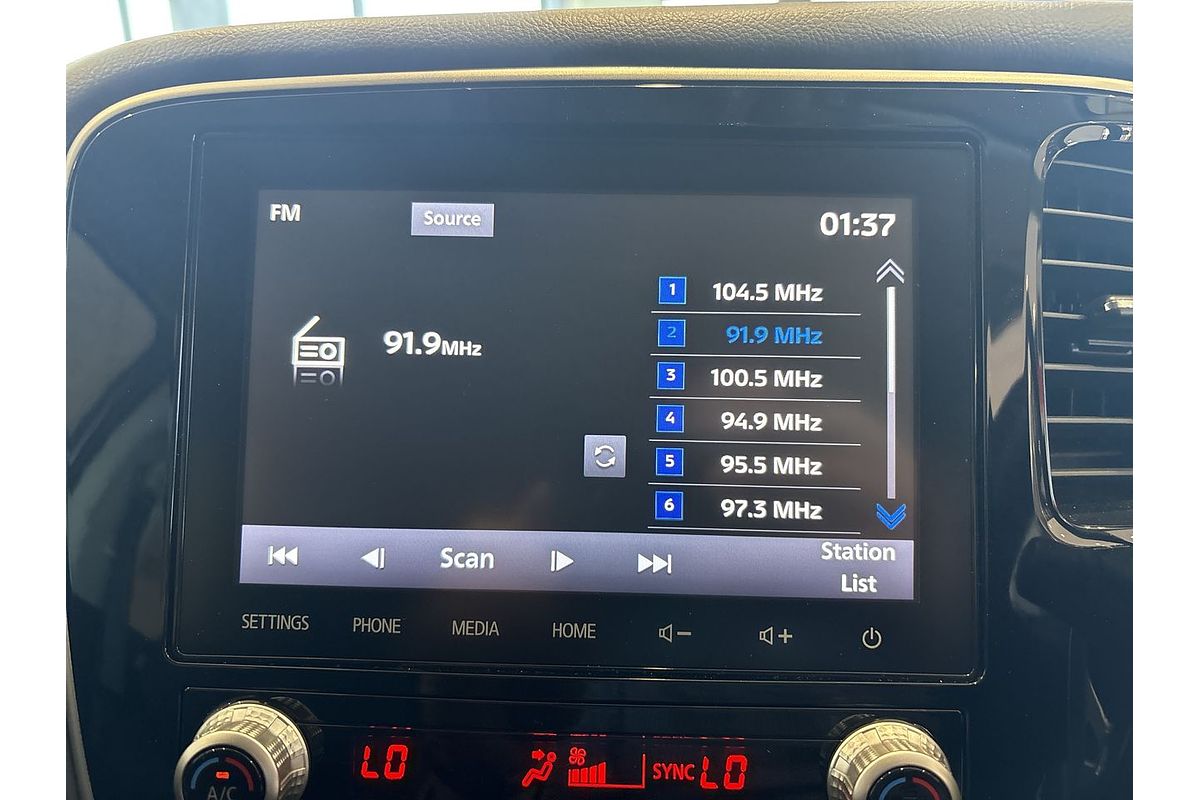 2021 Mitsubishi Outlander LS ZL