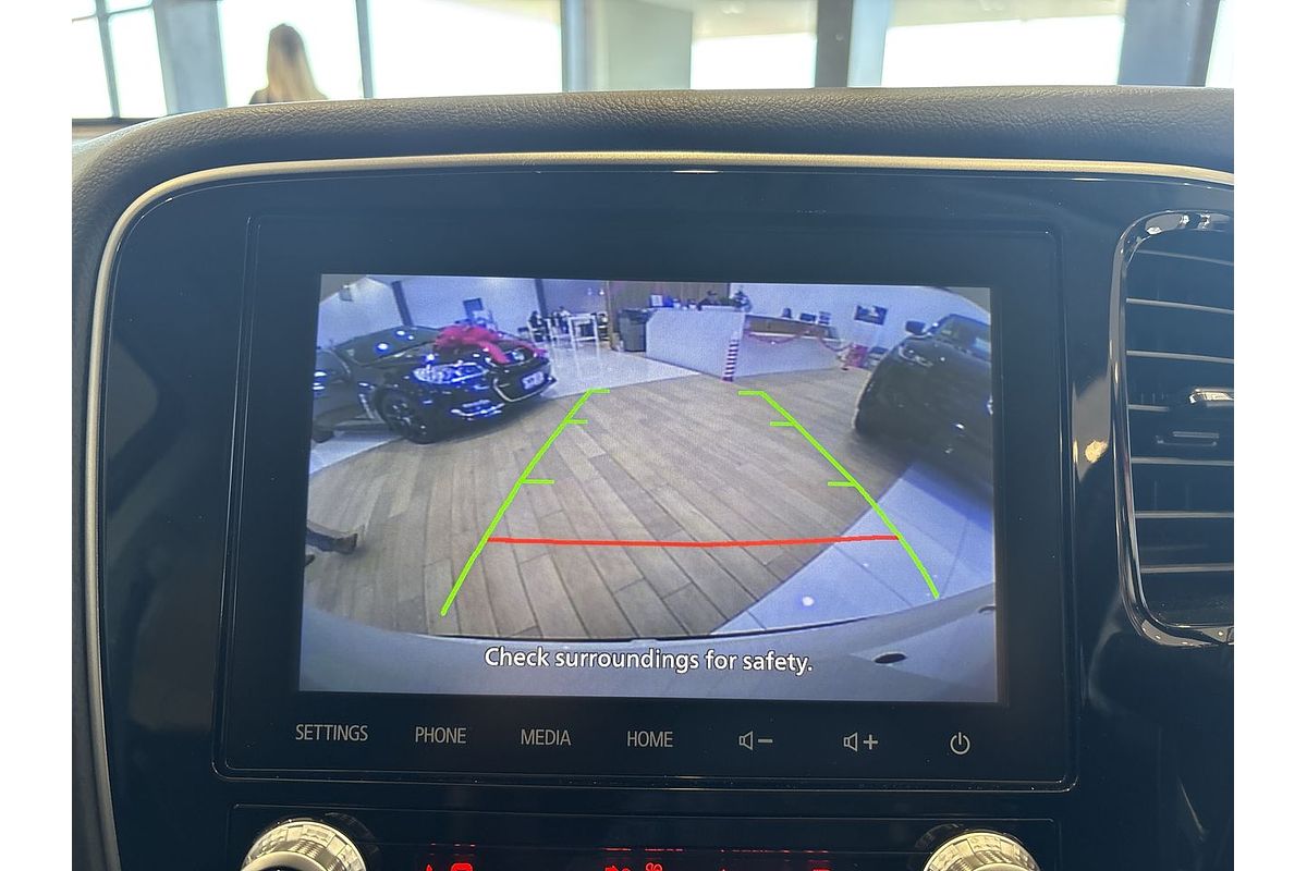 2021 Mitsubishi Outlander LS ZL