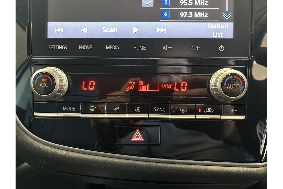 2021 Mitsubishi Outlander LS ZL