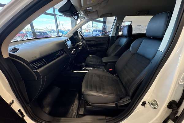 2021 Mitsubishi Outlander LS ZL