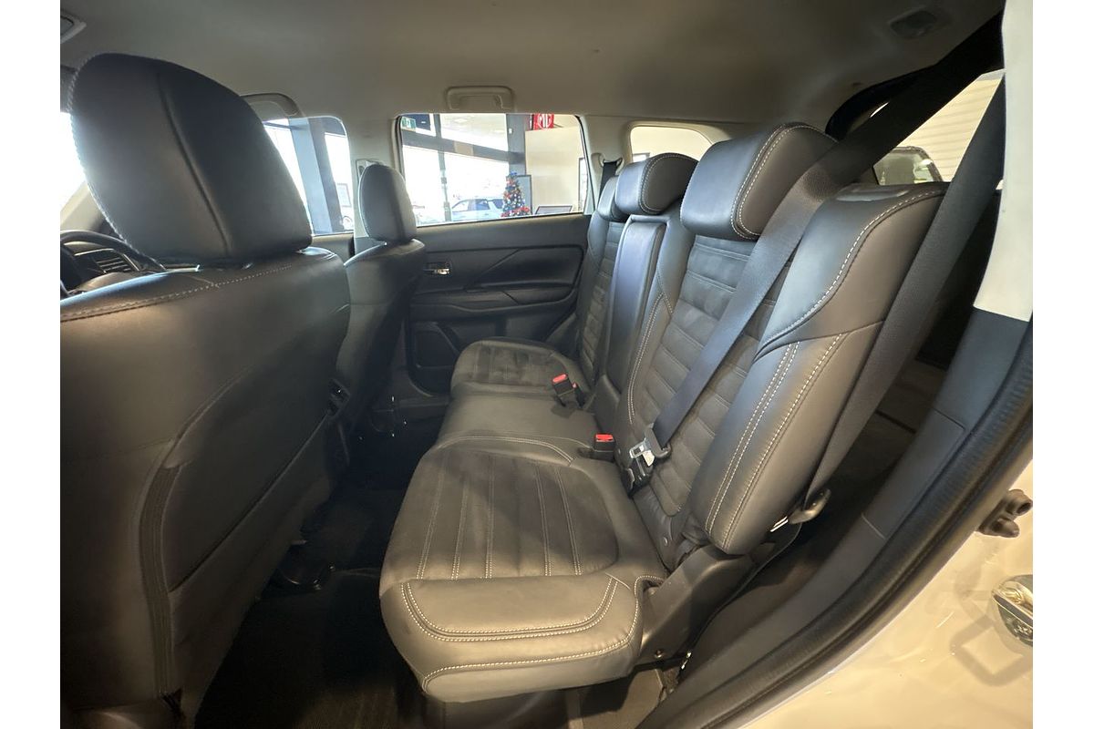 2021 Mitsubishi Outlander LS ZL