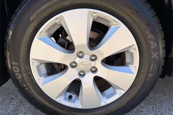 2010 Subaru Outback 2.5i Premium 4GEN