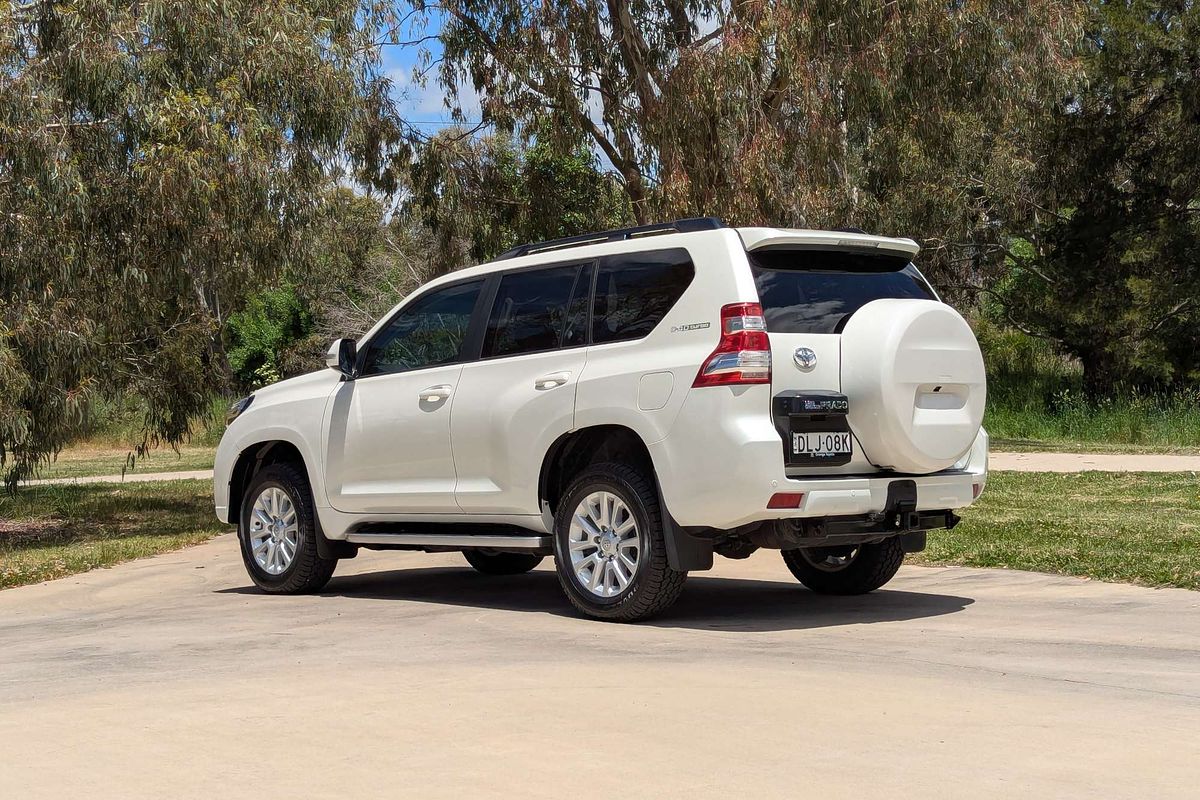 2016 Toyota Landcruiser VX VDJ200R