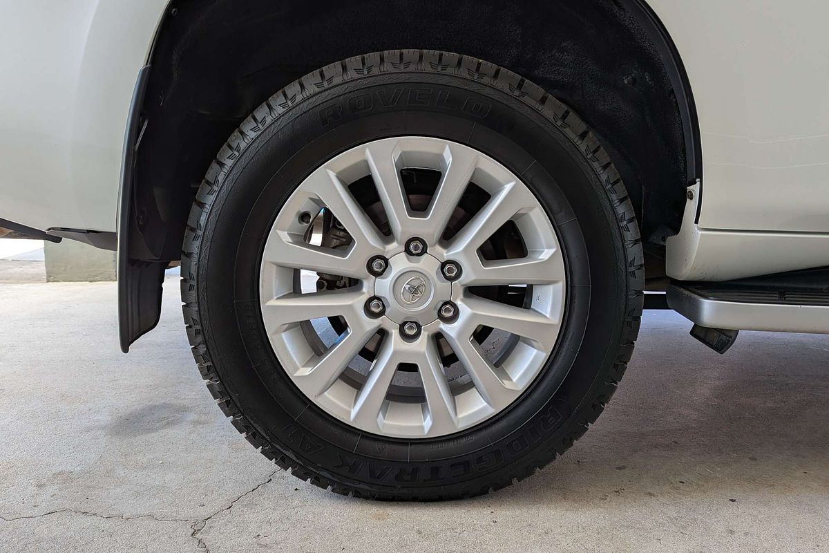 2016 Toyota Landcruiser VX VDJ200R