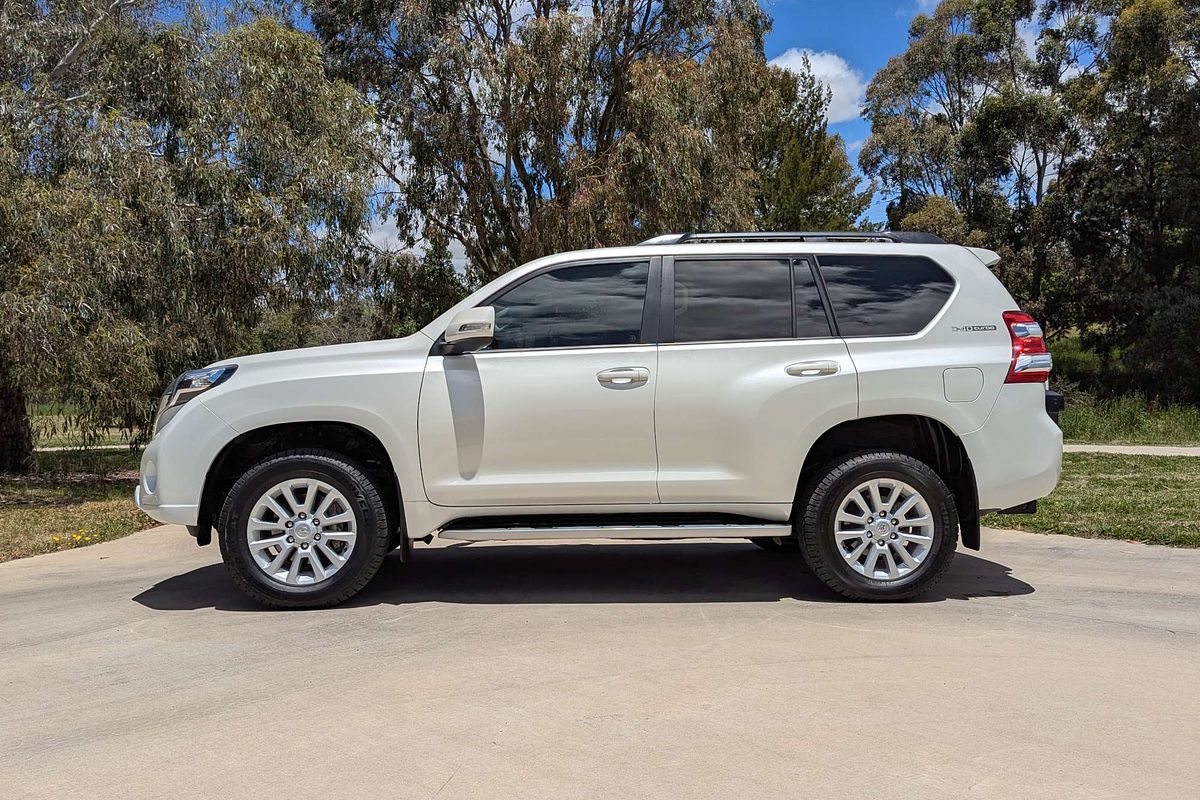 2016 Toyota Landcruiser VX VDJ200R