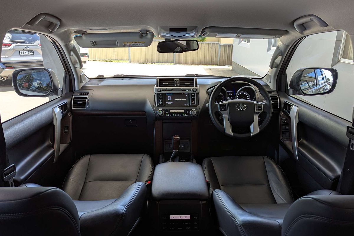 2016 Toyota Landcruiser VX VDJ200R