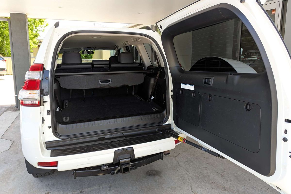 2016 Toyota Landcruiser VX VDJ200R