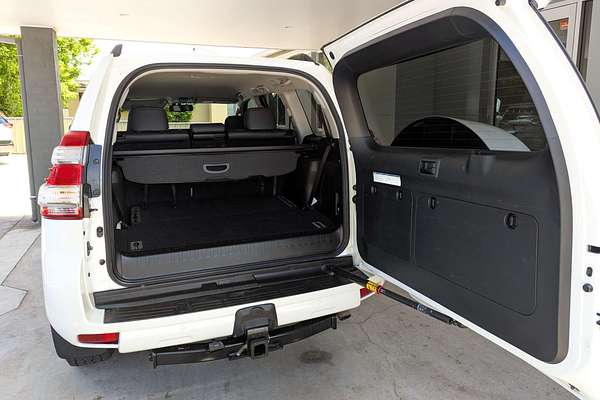 2016 Toyota Landcruiser VX VDJ200R