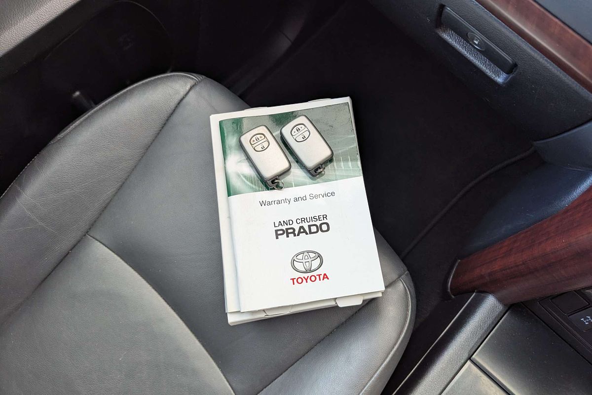 2016 Toyota Landcruiser VX VDJ200R