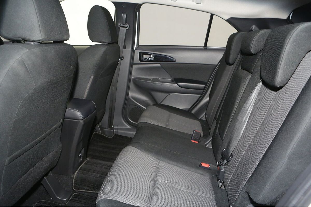 2023 Mitsubishi Eclipse Cross LS YB