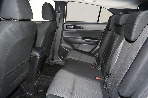 2023 Mitsubishi Eclipse Cross LS YB