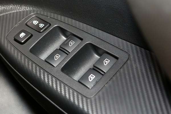 2023 Mitsubishi Eclipse Cross LS YB