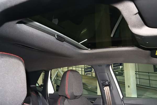 2025 Volkswagen Polo GTI AE