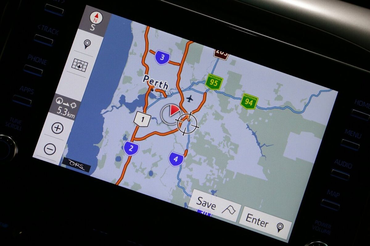 2025 Toyota Hilux SR5 48V GUN126R 4X4