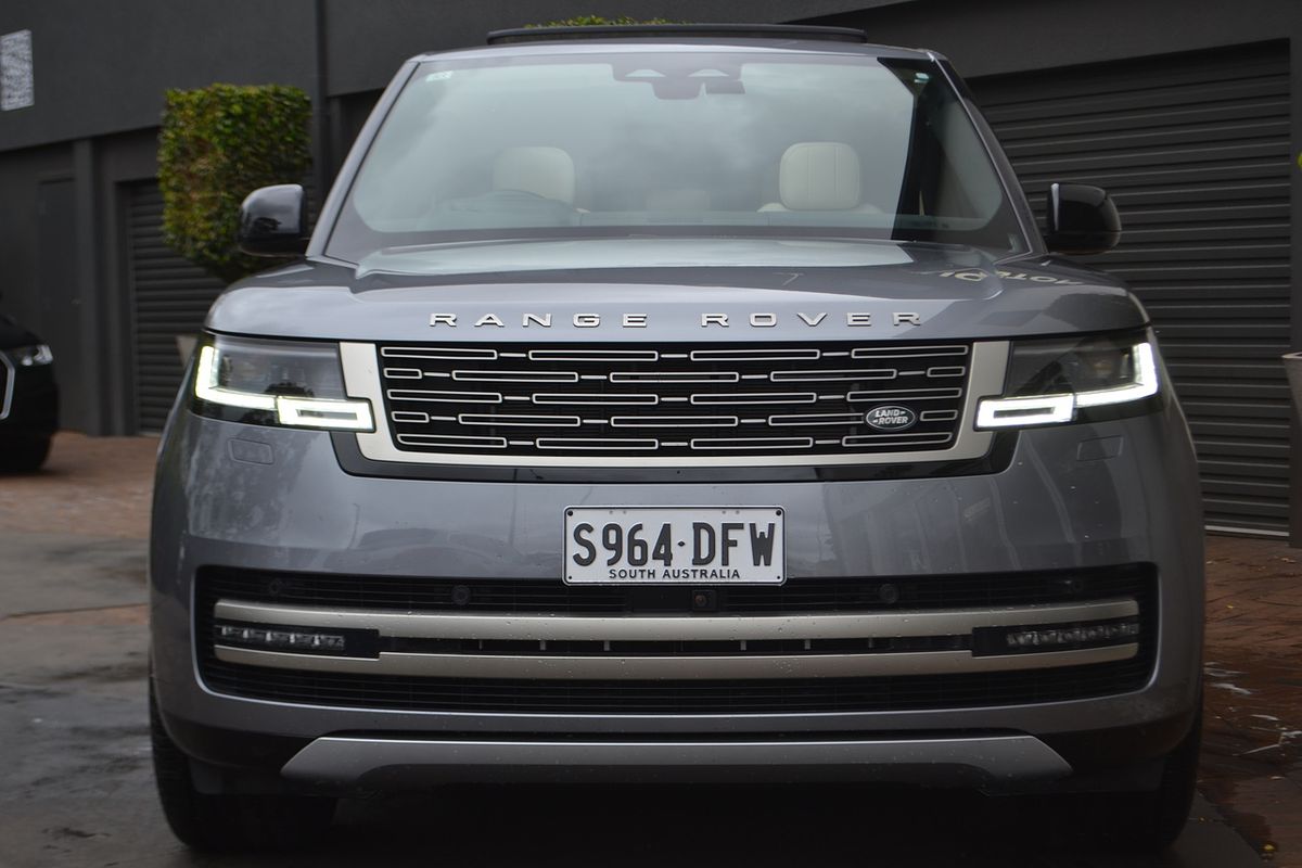 2023 Land Rover Range Rover P530 HSE L460