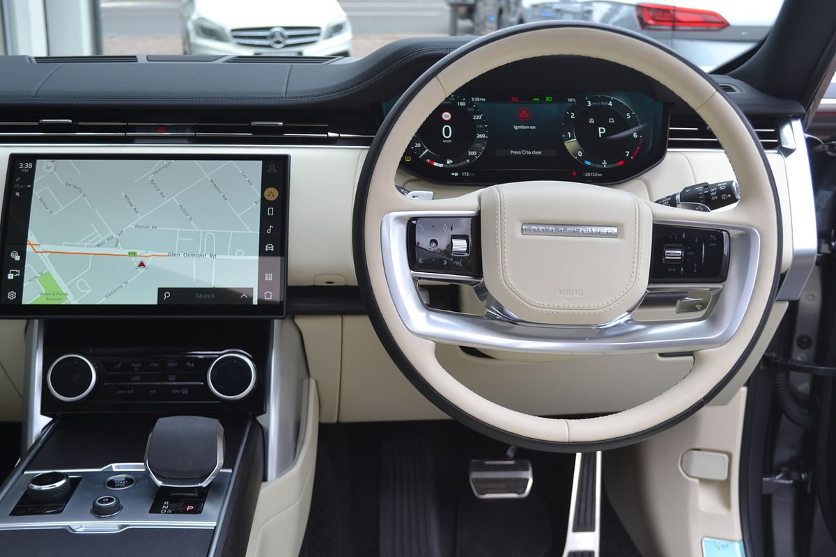 2023 Land Rover Range Rover P530 HSE L460