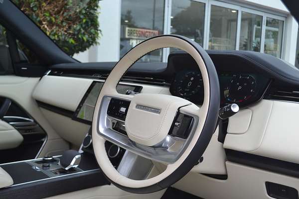 2023 Land Rover Range Rover P530 HSE L460