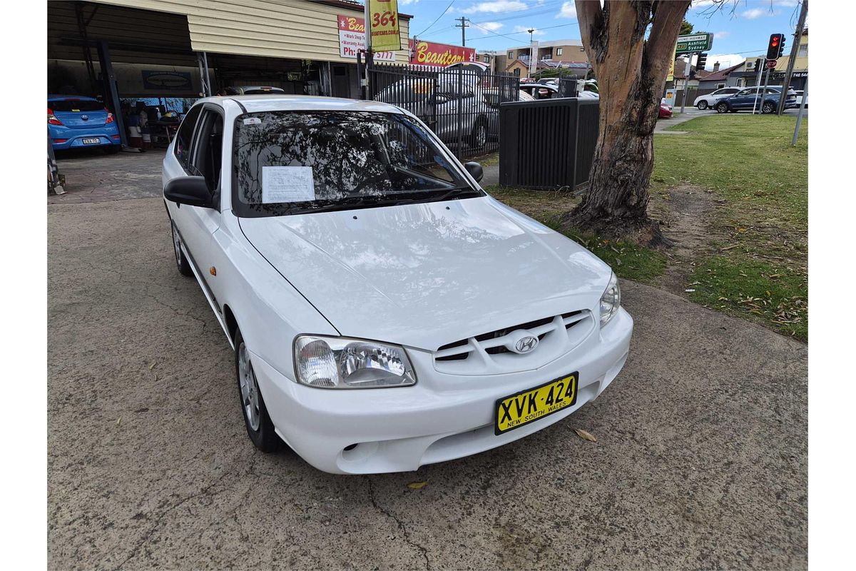 2002 Hyundai Accent GL LC
