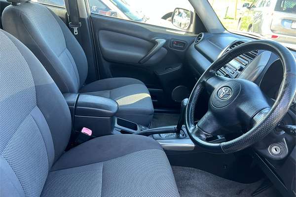 2004 Toyota RAV4 Cruiser ACA23R