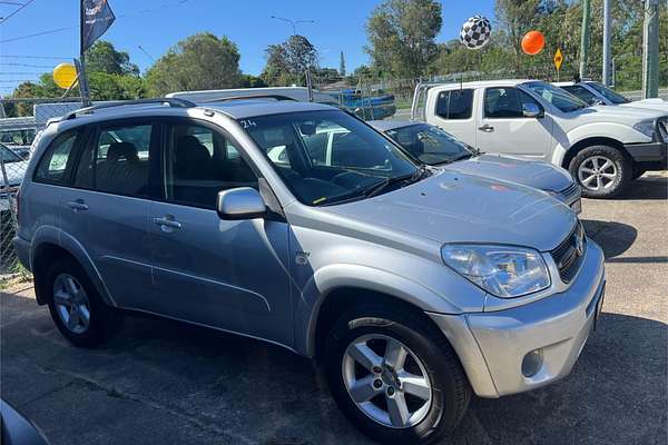 2004 Toyota RAV4 Cruiser ACA23R