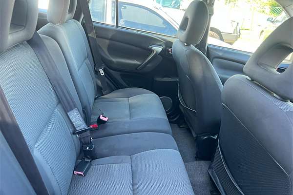 2004 Toyota RAV4 Cruiser ACA23R