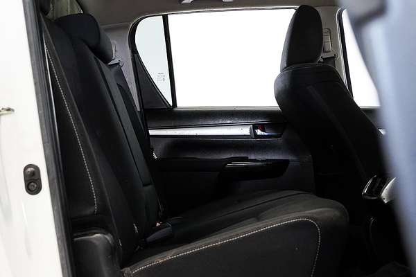 2018 Toyota Hilux SR5 GUN126R 4X4