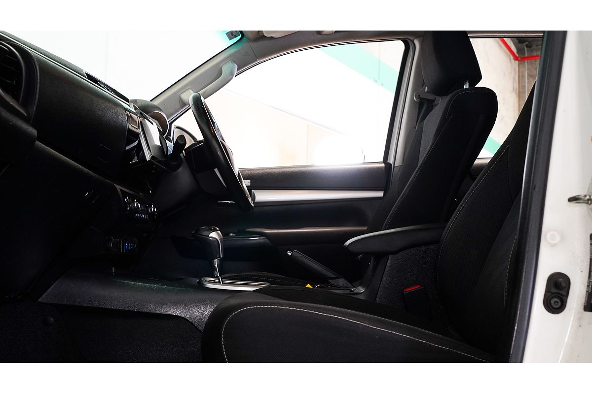 2018 Toyota Hilux SR5 GUN126R 4X4