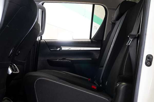 2018 Toyota Hilux SR5 GUN126R 4X4