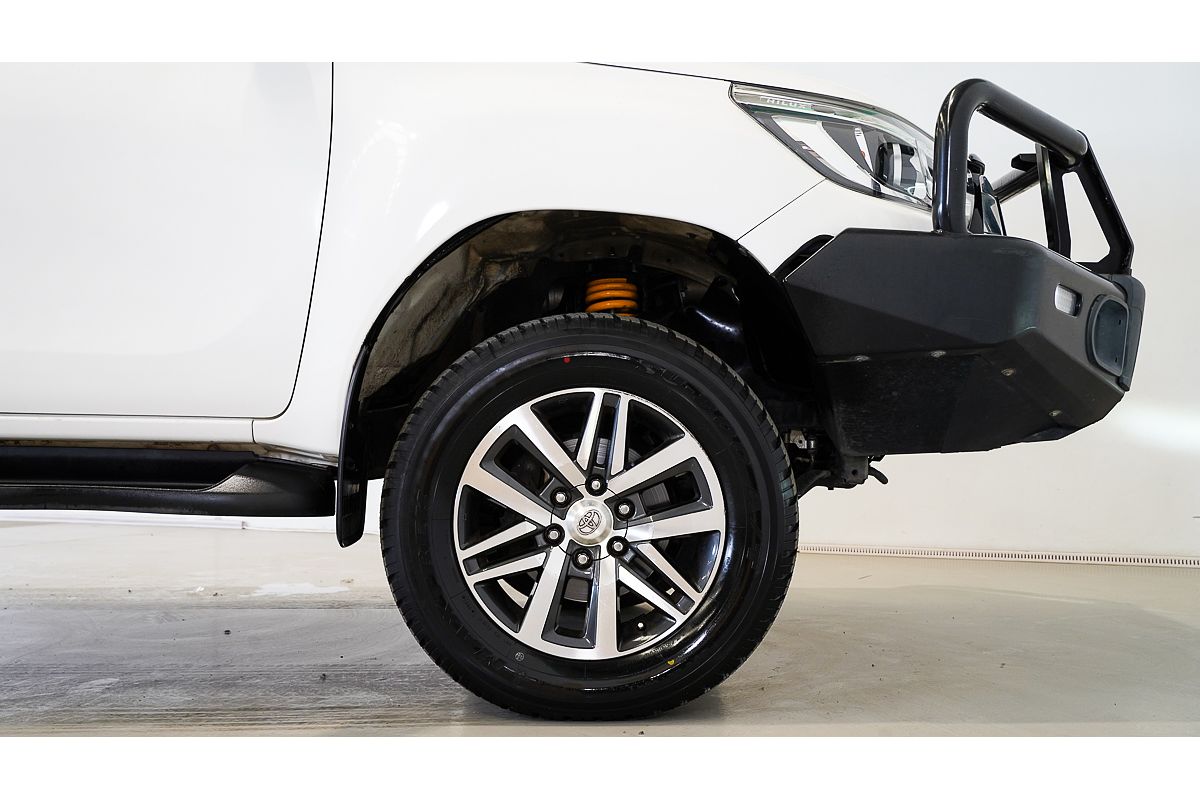 2018 Toyota Hilux SR5 GUN126R 4X4