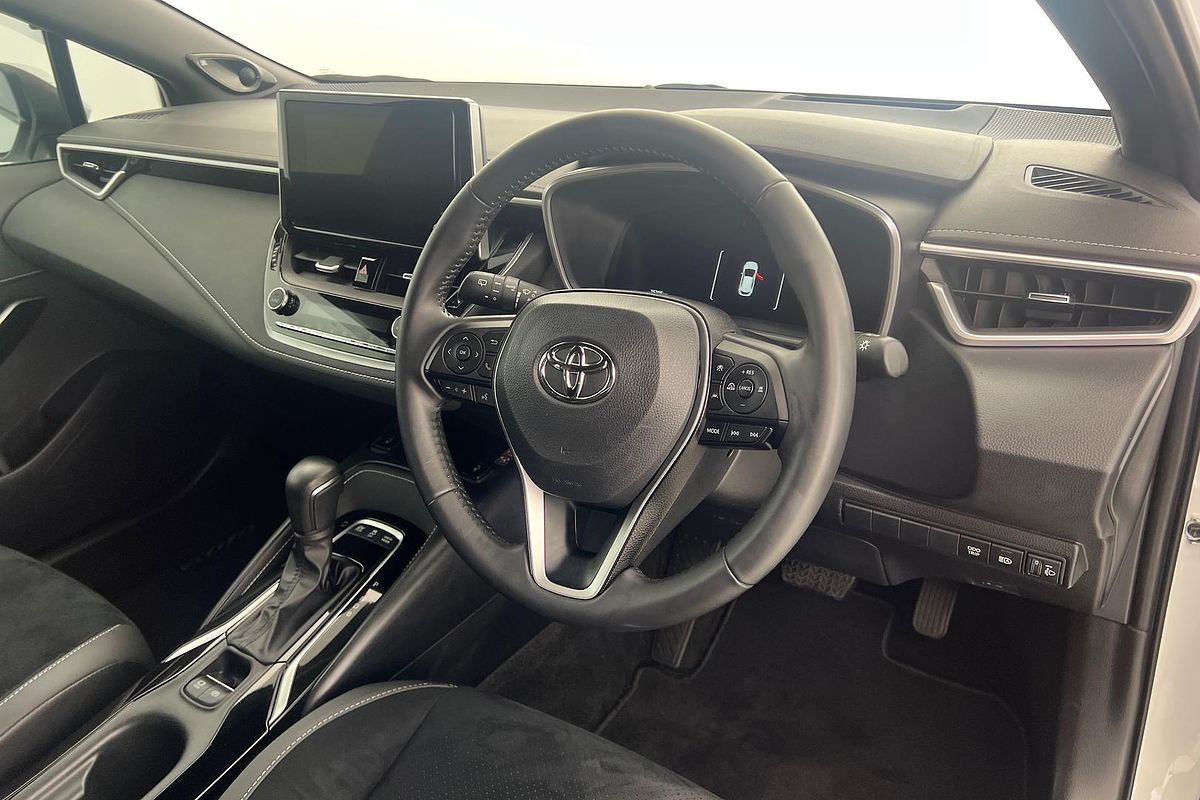 2022 Toyota Corolla ZR Hybrid ZWE219R