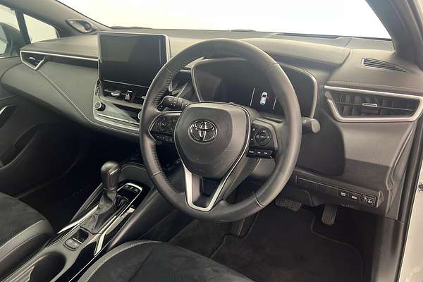 2022 Toyota Corolla ZR Hybrid ZWE219R