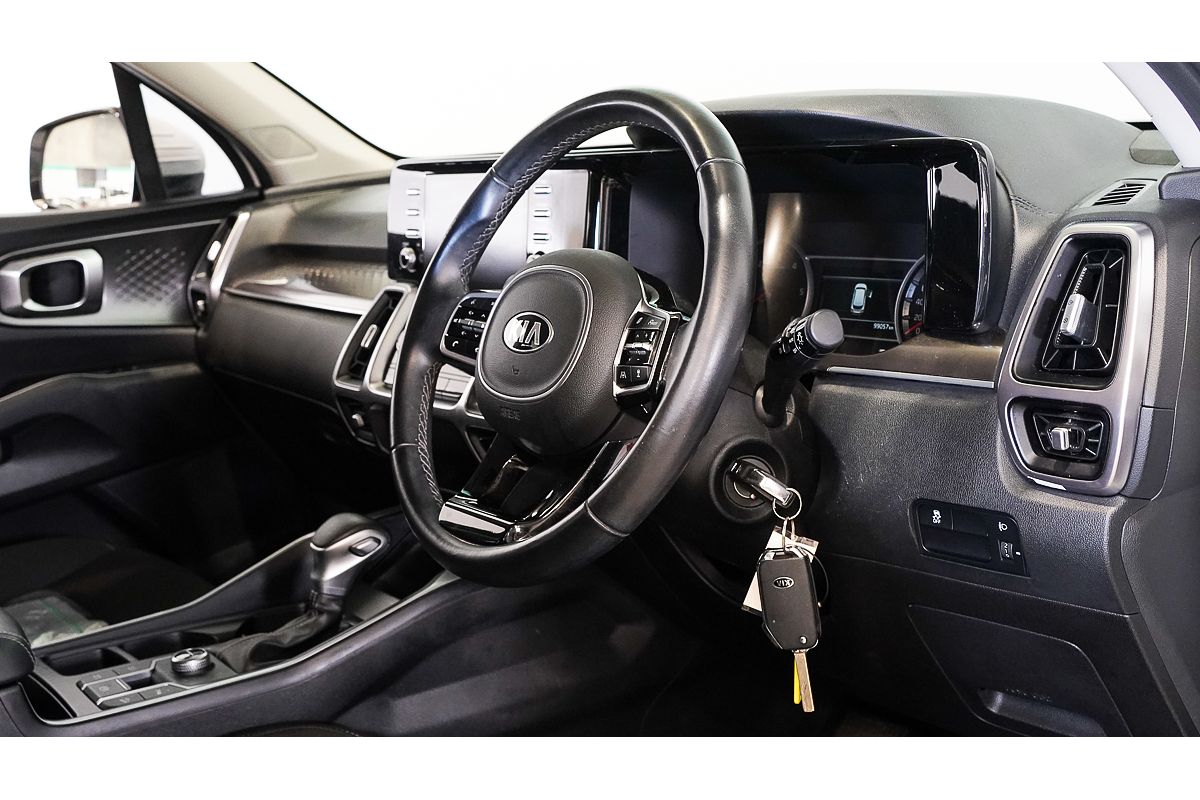 2021 Kia Sorento S MQ4